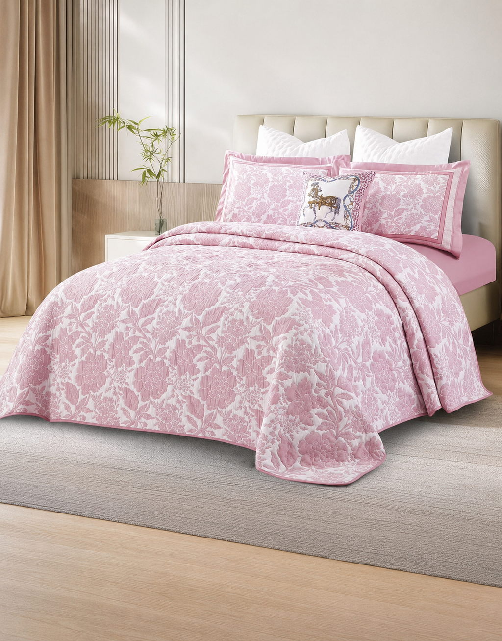 Momo 4pcs Super King Reversible Quilt Set